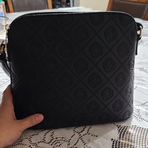 NEW Flower embossed crossbody bag with tassle